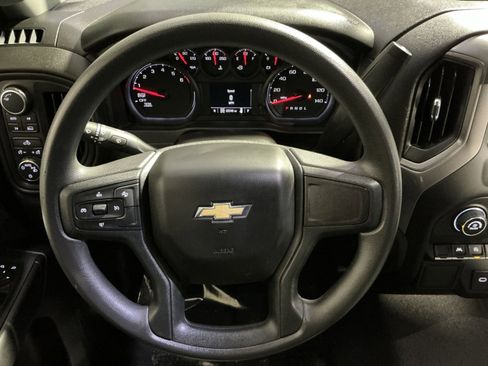 Used 2023 Chevrolet Silverado 1500 Custom image 24