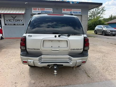 Used 2004 Chevrolet TrailBlazer LS w/ LS Preferred Equipment Group RWD image 8
