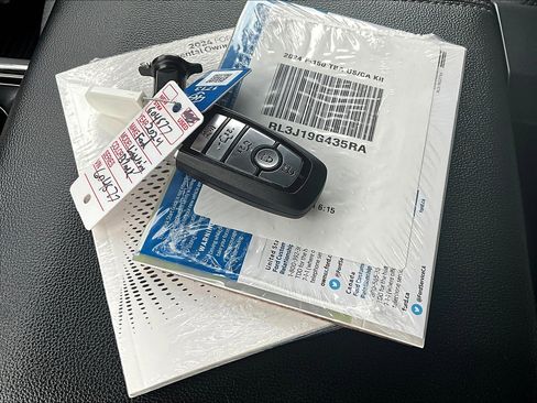 Used 2024 Ford F150 Lightning Flash image 12