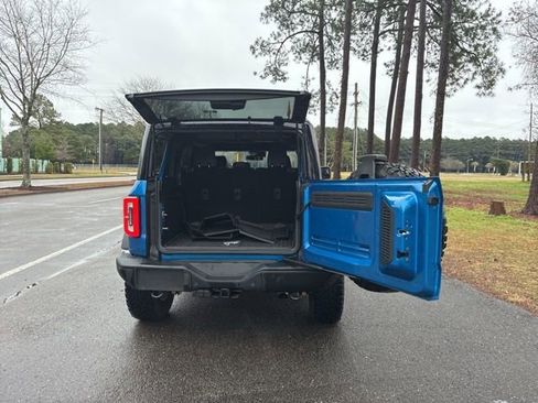 Used 2024 Ford Bronco Badlands image 18