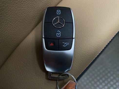 New 2026 Mercedes-Benz GLS 450 4MATIC image 75