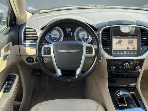 Used 2012 Chrysler 300 Limited RWD image 25