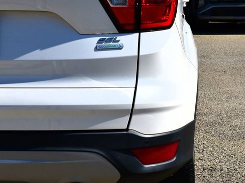 Used 2019 Ford Escape SEL FWD image 12