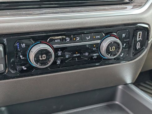 New 2026 Chevrolet Silverado 2500 LTZ w/ LTZ Premium Package image 30