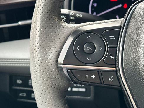 Used 2019 Toyota Avalon Limited image 31