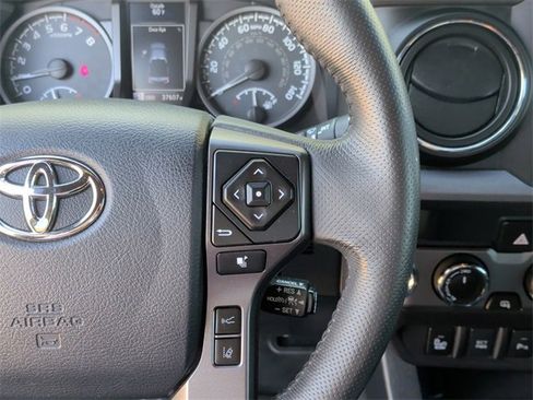 Certified 2019 Toyota Tacoma TRD Sport image 16