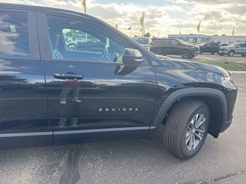 New 2026 Chevrolet Equinox LT w/ Convenience Package II image 10