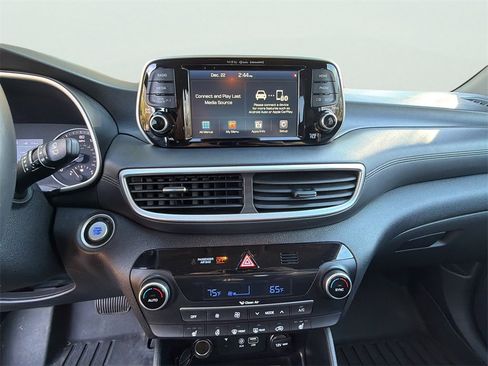 Used 2021 Hyundai Tucson Limited image 26