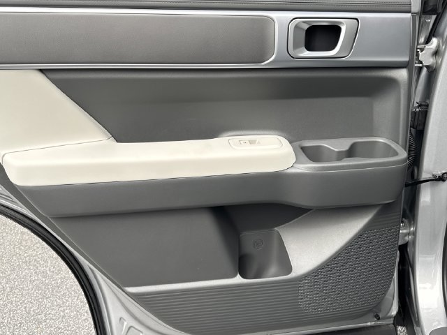 New 2026 Hyundai Santa Fe SE FWD image 24