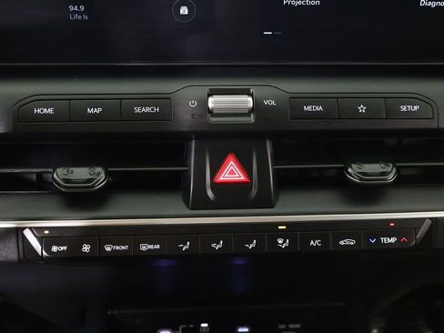 Used 2025 Kia K4 FWD image 42