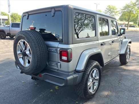 Used 2021 Jeep Wrangler Unlimited Sahara w/ Cold Weather Group AWD/4WD image 7