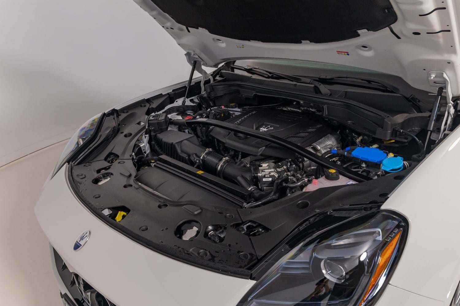 Used 2024 Maserati Grecale GT AWD/4WD image 31