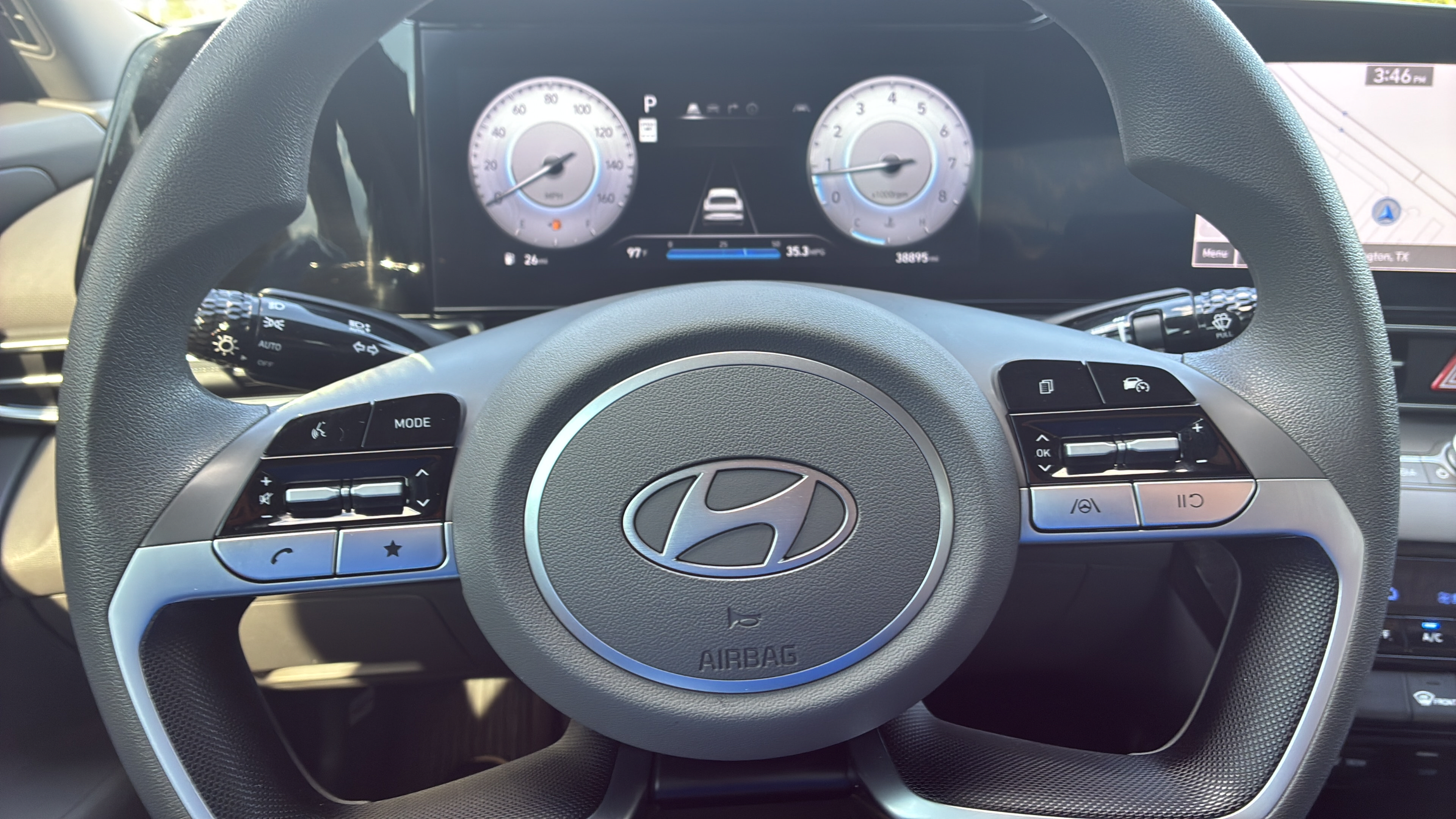Used 2024 Hyundai Elantra SEL FWD image 10