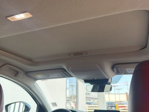 Used 2025 MAZDA CX-30 AWD 2.5 S w/ Preferred Package image 16