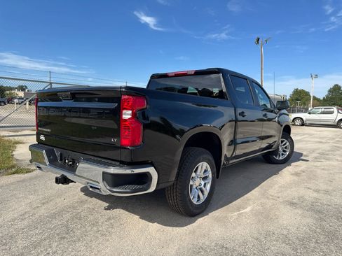 New 2026 Chevrolet Silverado 1500 LT w/ Z71 Off-Road Package image 7