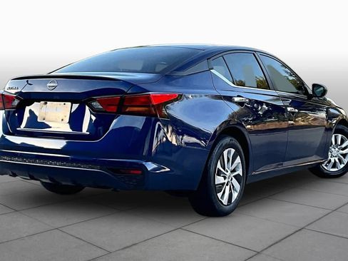 Certified 2024 Nissan Altima 2.5 S FWD image 13