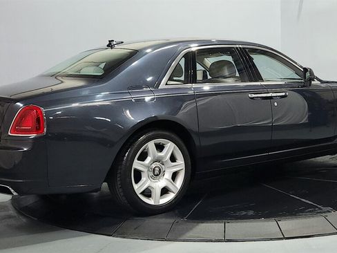 Used 2013 Rolls-Royce Ghost RWD image 7