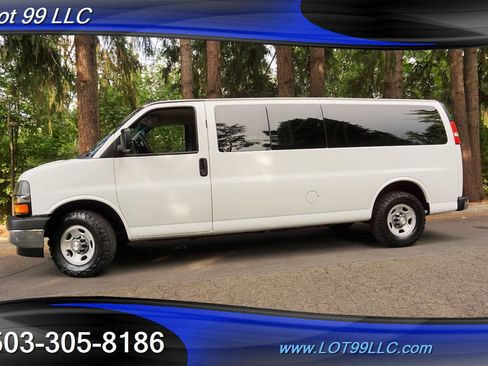 Used 2017 Chevrolet Express 3500 LT w/ LT Preferred Equipment Group image 5