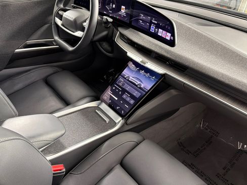 Used 2024 Lucid Air Touring AWD/4WD image 14
