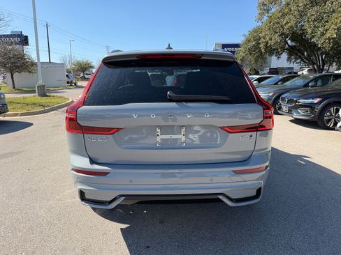 New 2026 Volvo XC60 B5 Core AWD/4WD image 5