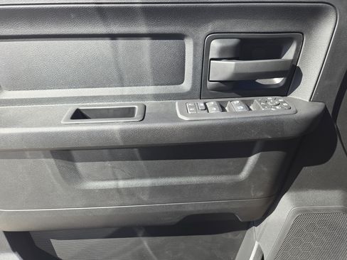 New 2026 RAM 2500 Tradesman AWD/4WD image 19