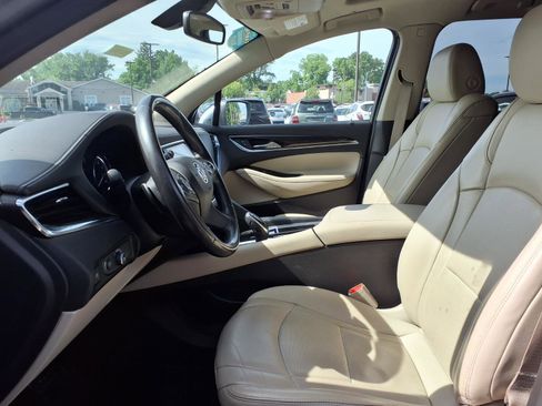 Used 2019 Buick Enclave Essence AWD/4WD image 20