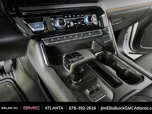 Used 2026 GMC Sierra 1500 AT4 w/ AT4 Premium Package AWD/4WD image 18