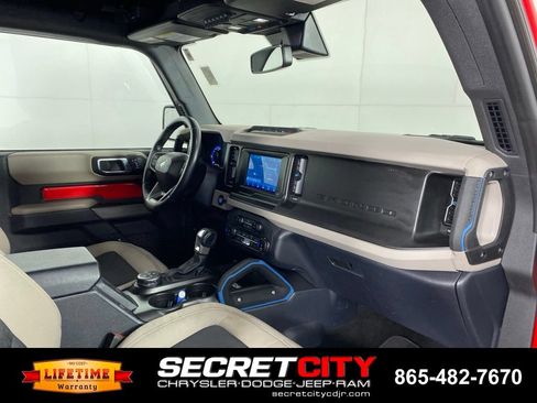 Used 2022 Ford Bronco Wildtrak AWD/4WD image 30