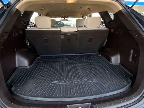 Used 2017 Hyundai Santa Fe Sport image 25