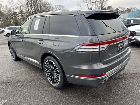 Used 2021 Lincoln Aviator Black Label w/ Class IV Trailer Tow Package image 5