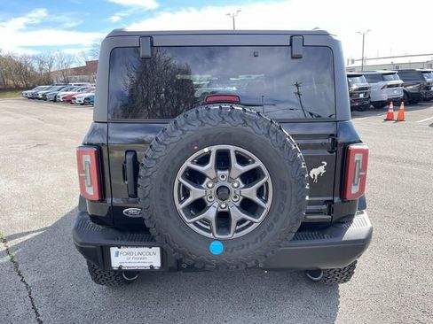 New 2025 Ford Bronco Badlands image 6