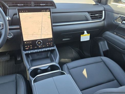 New 2026 GMC Terrain Elevation AWD/4WD image 28