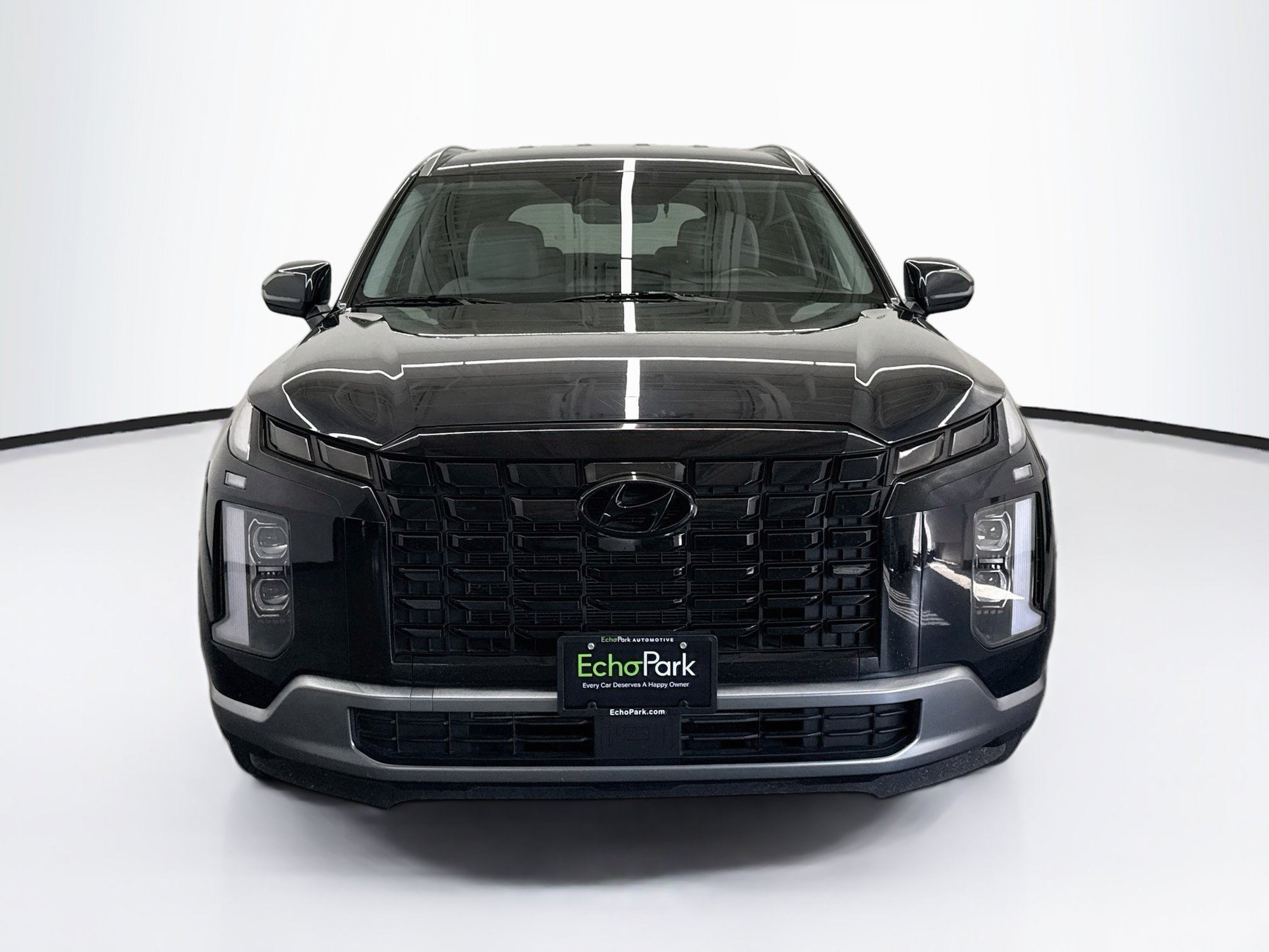 Used 2025 Hyundai Palisade SEL FWD image 2