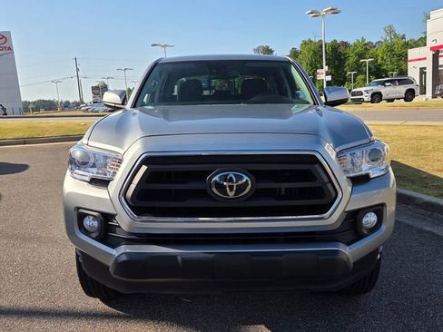 Used 2023 Toyota Tacoma 2WD Double Cab image 2