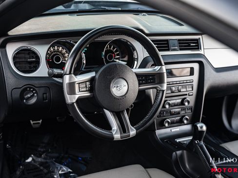 Used 2013 Ford Mustang GT Premium w/ Security Pkg image 17