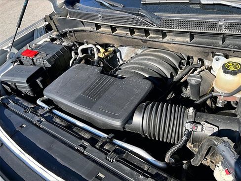 Used 2021 Cadillac Escalade Premium Luxury w/ Driver Assist Tech Package image 24