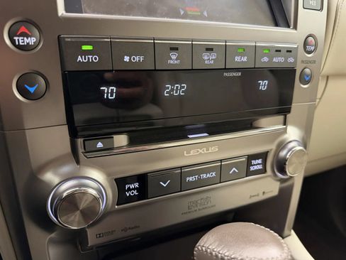 Used 2019 Lexus GX 460 Luxury AWD/4WD image 24