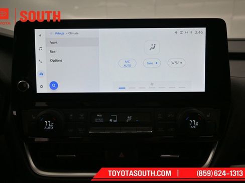 Used 2024 Toyota Grand Highlander AWD image 17