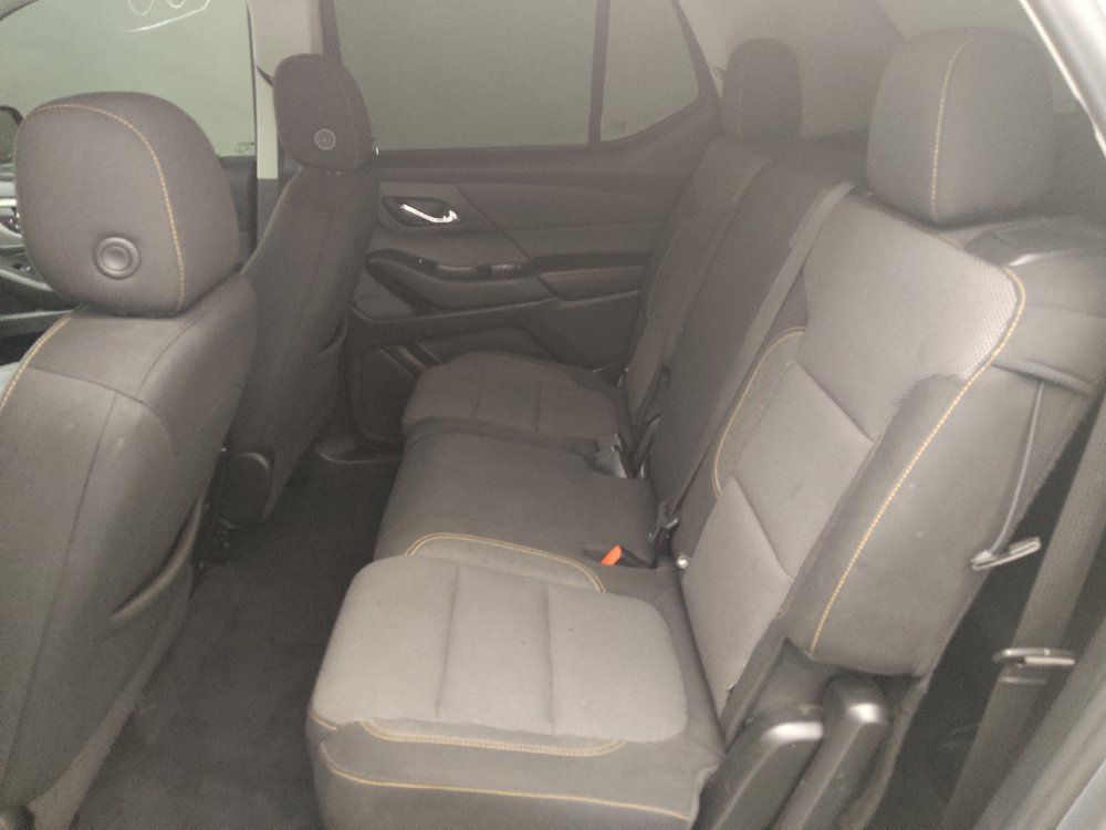 Used 2021 Chevrolet Traverse LS FWD image 18