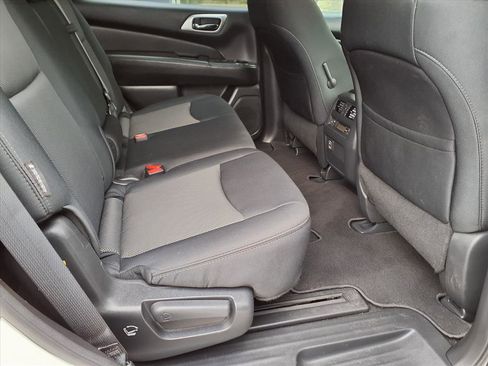 Certified 2018 Nissan Pathfinder S image 15