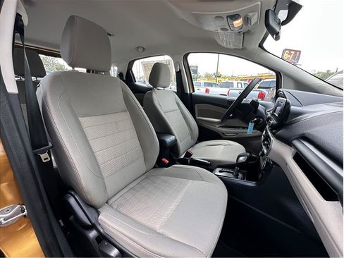 Used 2022 Ford EcoSport S AWD/4WD image 4