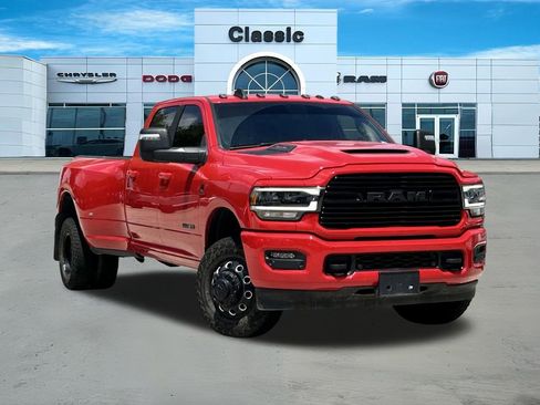 Used 2024 RAM 3500 Laramie w/ Night Edition AWD/4WD image 1