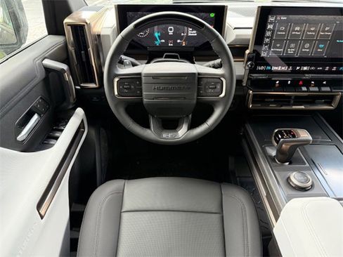 New 2025 GMC Hummer EV 2X w/ LPO, Dark Essentials Package image 28