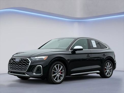 Certified 2023 Audi SQ5 Premium Plus w/ Premium Plus Package AWD/4WD image 9