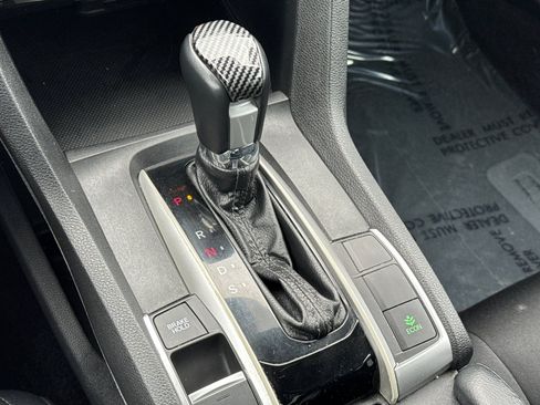 Used 2020 Honda Civic Sport image 17