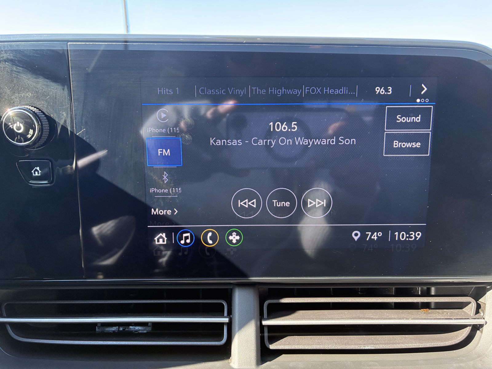 Used 2026 Chevrolet Trax LS FWD image 37