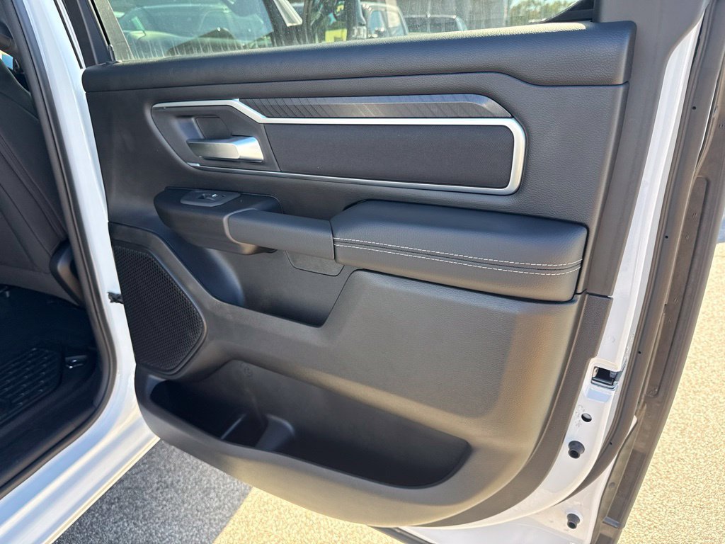 New 2026 RAM 1500 Big Horn AWD/4WD image 25