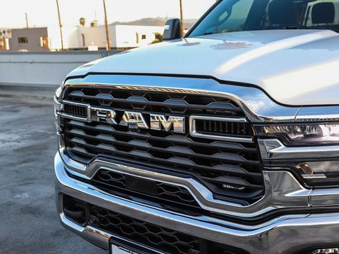 Used 2025 RAM 3500 Lone Star AWD/4WD image 6