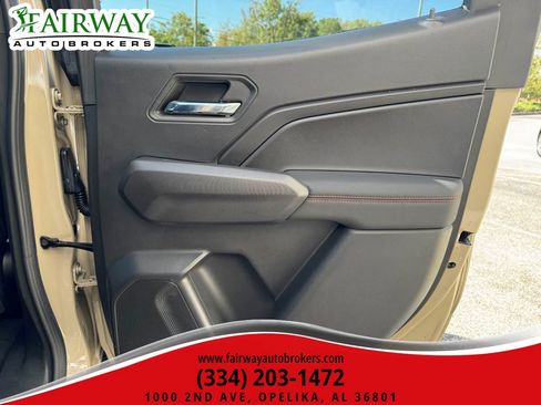 Used 2023 Chevrolet Colorado Z71 image 28