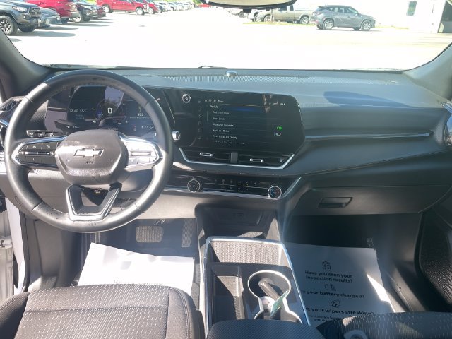 Used 2025 Chevrolet Equinox LT w/ Safety and Technology Package FWD image 22